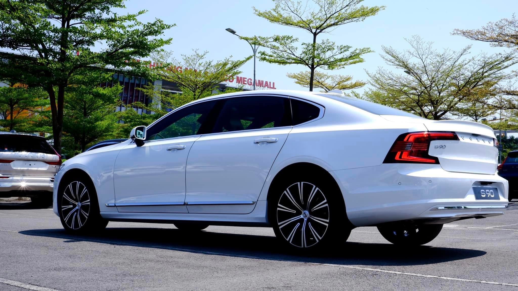 Volvo S90 Ultimate 2024 Mua Xe Volvo Trả Góp Đến 80